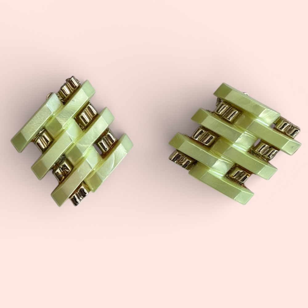 1960s Vintage Mod Squad Asymmetrical Waffle Weave Metallic Green Gold Earrings
